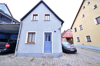 Haus kaufen in 92690 Pressath, Reserviert! Charmantes Stadthaus – mehr Raum, als man vermutet