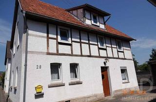 Einfamilienhaus kaufen in Hintergasse 28, 37281 Wanfried, Heldra – freistehendes Einfamilienhaus mit drei unterkellerten Garagen und Potential zum Neubau EFH