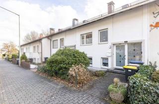 Haus kaufen in 57080 Siegen, Wohnen mit Perspektive – Split-Level-Haus mit Garten und Entwicklungsmöglichkeiten
