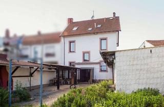 Haus kaufen in 67122 Altrip, Zentral in Altrip: Großzügiges Wohnhaus mit viel Platz und Entwicklungspotenzial