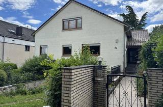 Einfamilienhaus kaufen in 55270 Ober-Olm, Großzügiges freistehendes Einfamilienhaus mit Garten