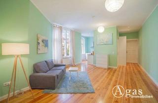 Wohnung kaufen in Prenzlauer Berg, 10407 Berlin, Bezugsfreie 1-Zi Altbauwohnung mit Parklage im beliebten Bötzowviertel