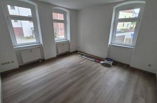 Wohnung mieten in Juri-Gagarin-Straße 126, 08115 Lichtentanne, 2,0-Zimmerwohnung mit Einbauküche