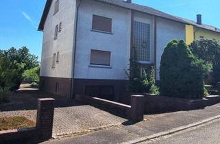 Mehrfamilienhaus kaufen in Schillerstraße, 75059 Zaisenhausen, Zwei - Dreifamilienhaus mit sonnigem Garten. Provisionsfrei!