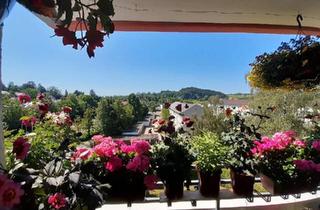 Wohnung kaufen in 87435 Kempten, Kempten (Allgäu) - Provisionsfrei 2,5 Zimmer mit Balkon und Garage, vermietet