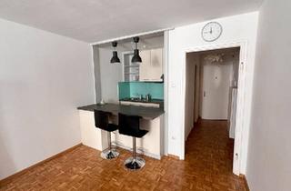 Wohnung kaufen in 92275 Hirschbach, Hirschbach - Charmantes 1-Zimmer-Apartment Schwabing West München Zentral