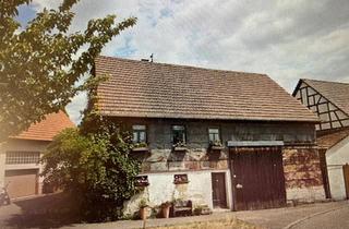 Haus kaufen in 74343 Sachsenheim, Sachsenheim - Haus mit Scheune und Garten zur Sanierung in Hohenhaslach