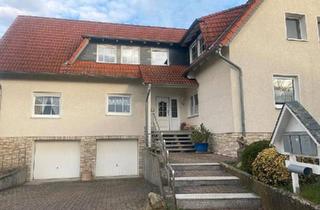 Mehrfamilienhaus kaufen in 31188 Holle, Holle - Freistehendes 3Familienhaus in Ortsrand Lage