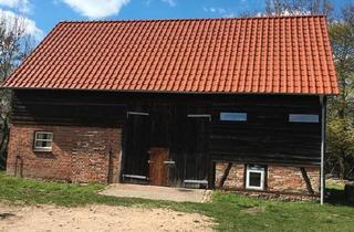 Haus kaufen in 19230 Hagenow, Hagenow - Kleine Doppelhaus Hälfte große Scheune, Stall, Schuppen