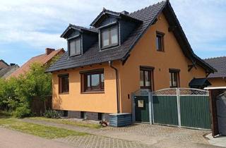 Einfamilienhaus kaufen in 14715 Milower Land, Milower Land - Haus mit seperatem Gästehaus und Scheune im Grünen