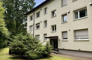 Wohnung kaufen in 79312 Emmendingen, Großzügige 2-Zimmer-Wohnung mit Dachloggia und TG-Stellplatz