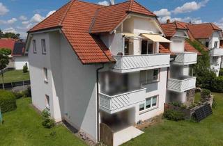 Wohnung kaufen in 96476 Bad Rodach, Gepflegte 3-Zimmer-Dachgeschosswohnung mit Garage in schöner Ortslage von Bad Rodach