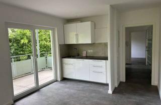 Wohnung kaufen in Salinenstraße 62, 97688 Bad Kissingen, Renovierte 2-Zimmer Wohnung mit Balkon und Stellplatz