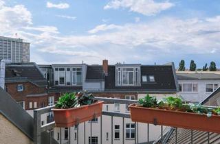 Wohnung kaufen in Gieselerstraße 17, 10713 Wilmersdorf, "Vermietete 85 m² Altbauwohnung mit Balkon und ausgebauten 63 m² DG am Preussenpark in Wilmersdorf"