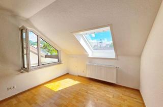Wohnung mieten in Auf Dem Äckerle, 77654 Offenburg, Renovierte 2,5-Zimmer- DG-Wohnung mit Dachterrasse und Klimaanlage