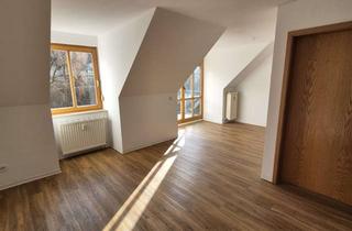 Wohnung mieten in Rudolf-Breitscheid- Str. 25, 09376 Oelsnitz, Moderne Balkonwohnung über zwei Etagen
