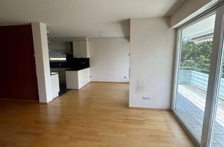 Wohnung mieten in Am Messeplatz, 79576 Weil am Rhein, Helle 2,5-Zimmerwohnung mit Balkon und Blick ins Grüne