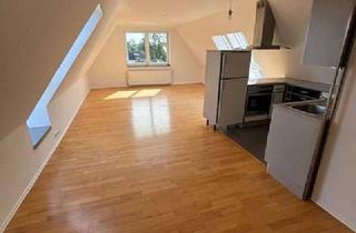 Wohnung mieten in Torfweg 69, 22523 Eidelstedt, ruhige, wunderschöne Dachgeschoßwohnung in grüner Umgebung