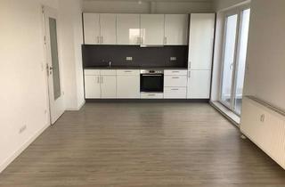 Wohnung mieten in Rixdorfer Str. 68, 12109 Mariendorf, Lichtdurchflutetes Dachgeschoss: Moderne 2-Zimmer-Wohnung mit zwei Balkonen in Mariendorf