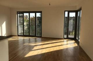 Wohnung mieten in Friedrichshaller Straße 42, 14199 Schmargendorf, Großzügige 2-Zimmer-Wohnung mit Balkon und Einbauküche am Grunewald