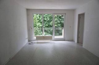 Wohnung mieten in Karlsluster Str. 10, 15859 Storkow, Helle, geräumige 2 Zimmer Wohnung mit großem Balkon und Blick ins Grüne!