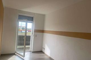 Wohnung mieten in Röxer Straße 42, 39576 Stendal, 4 Zimmer Etagenwohnung mit 2 Balkonen / Stendal Röxe