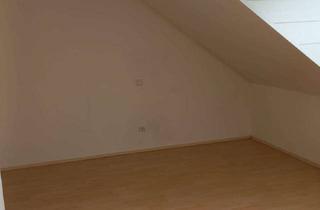 Wohnung mieten in Zecklstraße 14, 85053 Ingolstadt, Charmante 1‑Zimmer-Dachgeschosswohnung mit Einbauküche – frisch renoviert (2024) in Ingolstadt