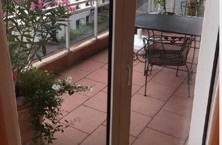 Wohnung mieten in Hultschiner Weg 11, 45470 Mülheim, Hochwertige Erdgeschosswohnung am Hang mit großem Südbalkon