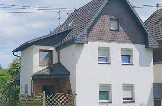 Haus kaufen in Linzer Straße 11, 53572 Unkel, Zweifamilienhaus in zentraler Lage mit attraktivem Grundstück in Unkel zu verkaufen