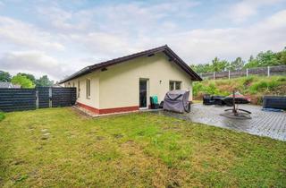 Haus kaufen in 06526 Sangerhausen, Zukunftssicher wohnen - Bungalow mit Wärmepumpe in Sangerhausen