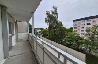Wohnung mieten in Robert-Koch-Straße 28 c, 09353 Oberlungwitz, Barrierefreie Wohnung mit riesengroßem Südbalkon!!