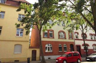 Wohnung mieten in Wilhelm-Liebknecht-Str. 20, 06217 Merseburg, Großzügige 3-Raumwohnung im gemütlichem Vierparteienhaus in ruhiger Lage!