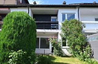 Reihenhaus kaufen in 72250 Freudenstadt, Bezauberndes Reihenhaus mit Garten und Garage in zentraler Lage von Freudenstadt