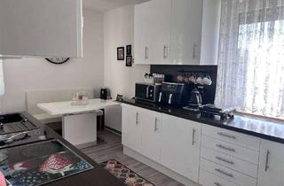 Haus kaufen in 63073 Bieber, ***Ihr Traumhaus wartet auf Sie - klassisches, gepflegtes 2-FH auf idyllischem Grundstück