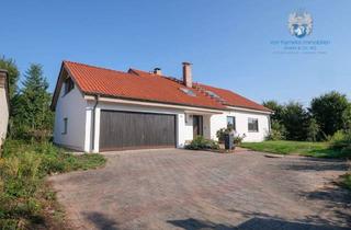 Haus mieten in 91341 Röttenbach, Gepflegtes Galerie-EFH mit großen Garten, EBK, Hobbyraum sowie Doppelgarage in herrlicher Lage