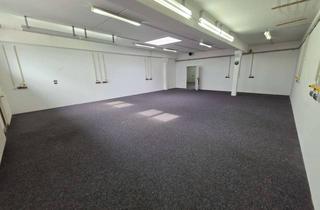 Gewerbeimmobilie mieten in Handwerkerstraße 11, 15366 Hoppegarten, Helle Lager- und Produktionsfläche (100 m²) mit Lastenaufzug im 1. OG in Hoppegarten