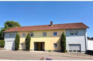 Anlageobjekt in 66386 St. Ingbert, Teilvermietetes Wohn- und Geschäftshaus mit Innenhofcharme und Potenzial