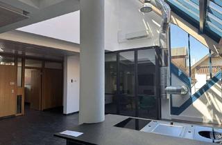 Anlageobjekt in 75210 Keltern, Solide vermietete Büroeinheit, Indexmiete & Klimatisierung - 8 Stellplätze, bei Pforzheim