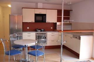 Immobilie mieten in Am Federbach, 76470 Ötigheim, Exklusive 2 - Zi - Wohnung in Ötigheim bei Rastatt, S-Bahnanschluss nach Karlsruhe