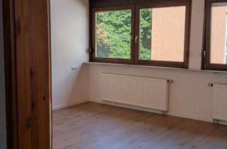 Immobilie mieten in 63075 Bürgel, WG-Zimmer (21qm) in 4-Zimmer-Wohnung in OF an Studierende zu vermieten
