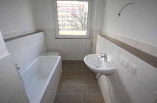 Wohnung mieten in Saalfelder Straße 21, 07549 Gera, Kleine Familie findet hier ganz viel Platz!