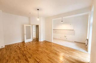 Wohnung kaufen in Schnellerstraße 54, 12439 Niederschöneweide, Attraktive 2-Zimmer-Altbauwohnung – Modernisiert, bezugsfrei und mit Balkon