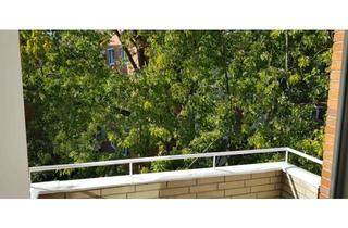 Wohnung kaufen in Osterstraße 71, 28199 Alte Neustadt, Bezugsfreie 3-Zimmer-Eigentumswohnung mit Balkon und eigener Garage in begehrter Lage