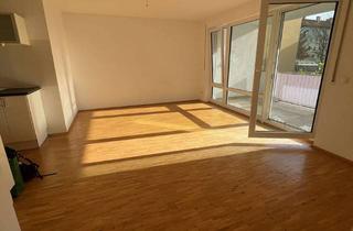 Wohnung mieten in Wallbergstraße 30, 81539 Obergiesing, Top 3 Zi Whg, West-Balkon, EBK, U/S Bahn, EBK, TG, unbefristet