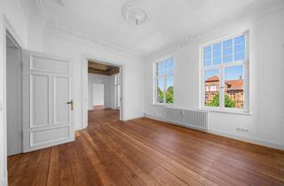 Wohnung mieten in 24534 Innenstadt, Exklusive Altbauwohnung mit hochwertiger Ausstattung im 2. OG - Erstbezug nach Sanierung