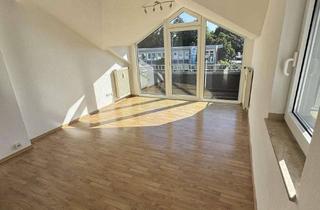 Wohnung mieten in Birkesdorfer Straße 50, 52353 Düren, Nachmieter gesucht – helle 2-Zimmer-Dachgeschosswohnung in Düren