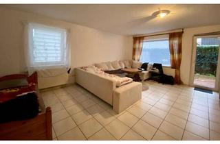 Haus kaufen in 25436 Moorrege, Charmantes Dreifamilienhaus in Moorrege – ideal für Kapitalanleger und Familien!