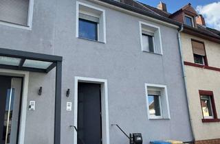 Haus mieten in Untermühlaustraße 200, 68169 Neckarstadt, Wohnen mit Charakter: Großzügiges Haus in Mannheim
