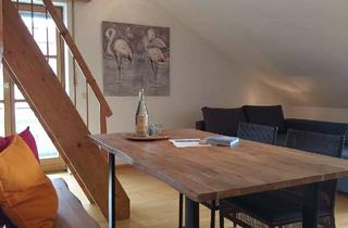 Immobilie mieten in Erlkamer Straße 2a, 83607 Holzkirchen, Komplett möbliert und eingerichtete 2-Zi DG Wohnung / Fully furnished and equipped top-floor flat