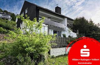 Einfamilienhaus kaufen in 42555 Velbert, Großzügiges Einfamilienhaus mit Einliegerwohnung.